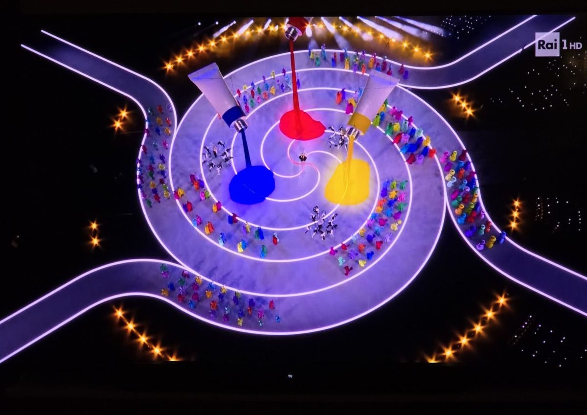 cerimonia san siro olimpiadi colori